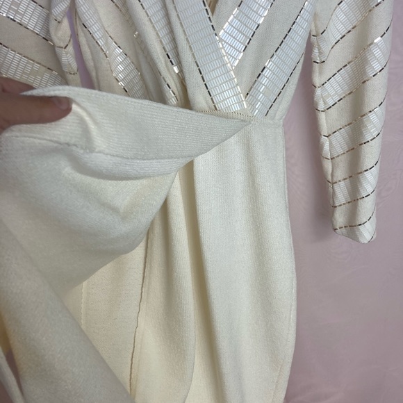 ☀️St. John by Marie Gray knit Pleated front Dress with belt - Picture 14 of 14